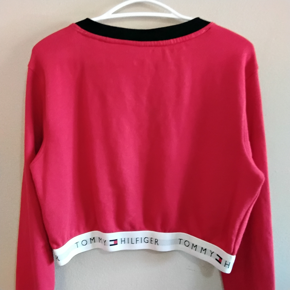 Vintage Tommy Hilfiger Red Cropped V-Neck French Terry Long Sleeve – Medium EUC - Picture 10 of 16